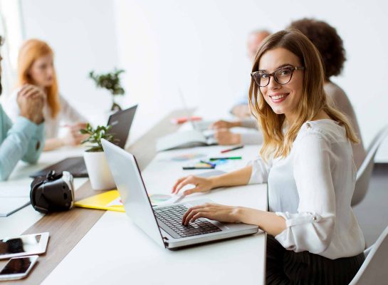 CRM software what are its advantages